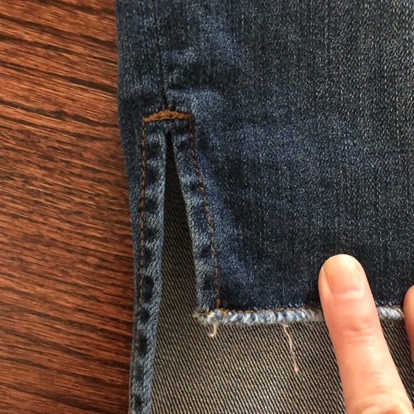 Kut from the Kloth Connie denim jean skirt size 6 raw hem - Picture 5 of 6